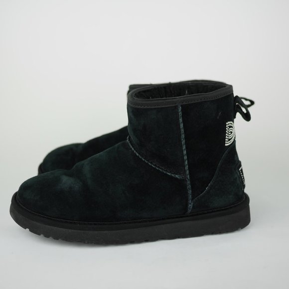 UGG Australia Women's 7 Black Leather Boots Short Ankle Fleece Crystal Studded - Picture 2 of 11